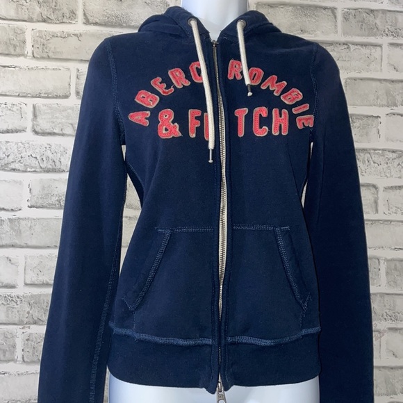 Abercrombie & Fitch Sweaters - 🦋Abercrombie & Fitch Navy Blue and Salmon Letters Zippered Hoodie, Size Small
